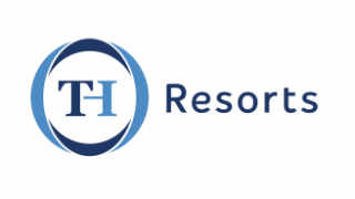 th resorts logo